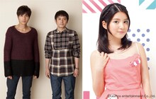 主題歌を担当するゆず（左）と、クラピカの親友・パイロ役を演じる川島海荷。