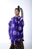 足利義昭役の西村ミツアキ (C)2012 大羽快・メディアファクトリー／舞台版「殿といっしょ」製作委員会