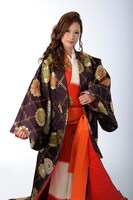 お東の方役の舞風りら (C)2012 大羽快・メディアファクトリー／舞台版「殿といっしょ」製作委員会