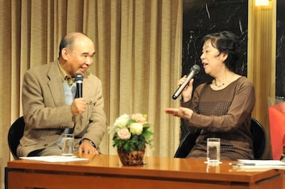 写真左より田中芳樹、萩尾望都。