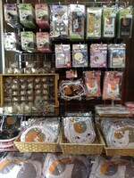 「夏目友人帳ショップ in ヤマシロヤ2012」の様子。