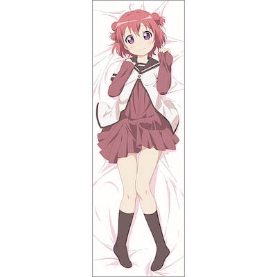 「ゆるゆり♪♪」赤座あかり抱き枕カバーの表面。(C)なもり/一迅社・七森中ごらく部