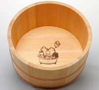 「お風呂シリーズ　さわら材の湯桶」OCHIBISAN(C)ANNO MOYOCO