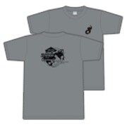 「Tシャツ・ダークグレー」各2205円 (C)加藤和恵／集英社・「青の祓魔師」劇場版製作委員会 2012 (C)加藤和恵／集英社 (C)加藤和恵／集英社・「青の祓魔師」製作委員会・MBS