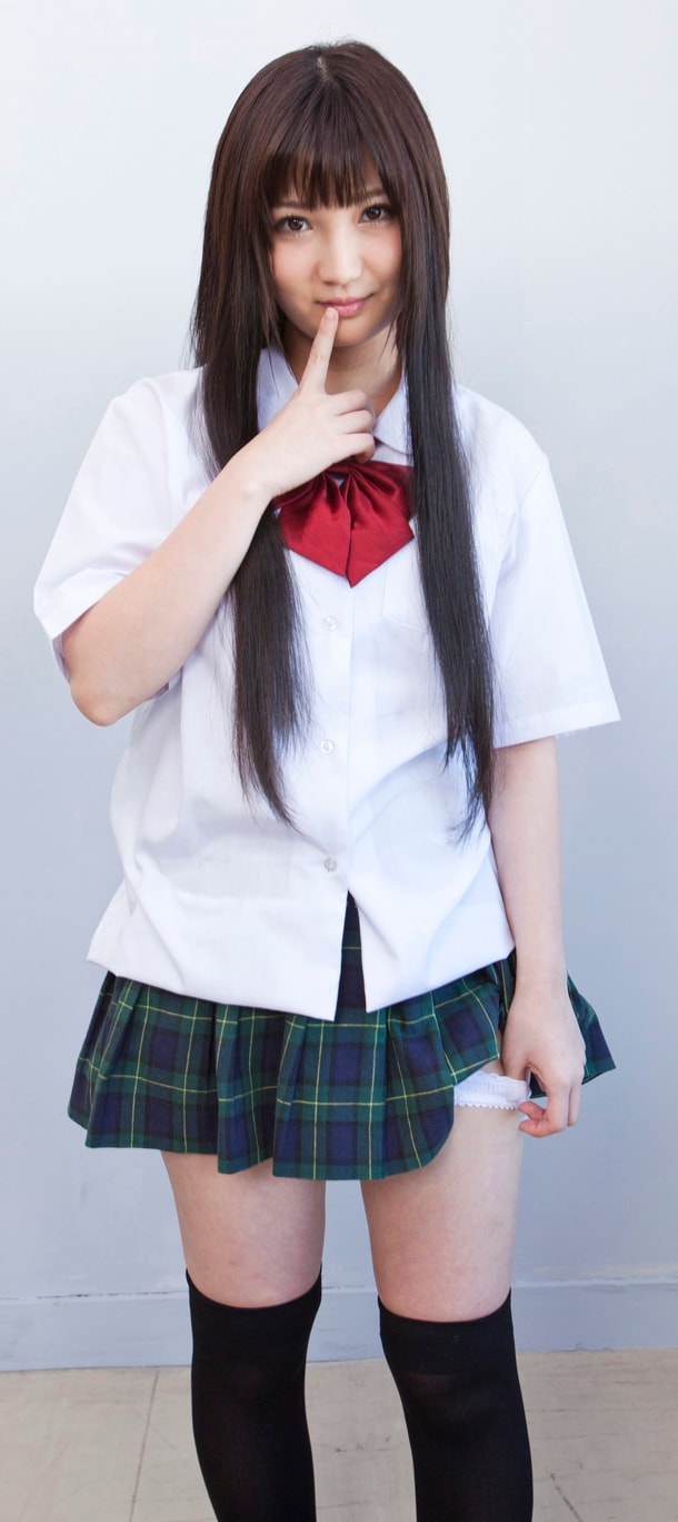 森高円を演じる駒谷仁美。(C)岡田和人（ヤングチャンピオン）2010／「いびつ」製作委員会2013