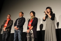 「青の祓魔師」劇場版初日舞台挨拶の様子。（左から）高橋敦史監督、木内秀信、岡本信彦、釘宮理恵。