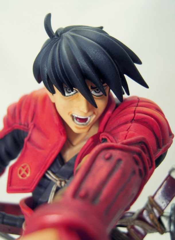 島津豊久のフィギュア。(C)平野耕太 少年画報社