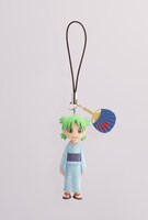 「よつばストラップマスコット」の「夏祭り」。(C)KIYOHIKO AZUMA/YOTUBA SUTAZIO