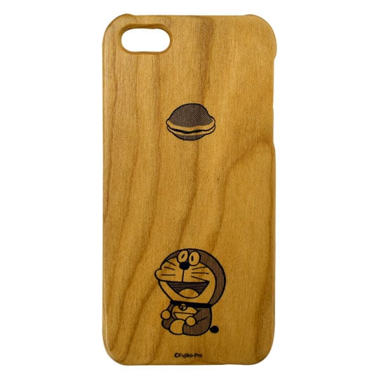 「Woodケース iPhone 5 ドラえもん」のどら焼き柄。(C)Fujiko-Pro,Shogakukan,TV-Asahi,Shin-ei,and ADK