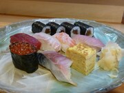 「寿司ガールセット」の一例。