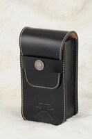 本革製マルチケース