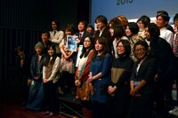 マンガ大賞2013関係者による集合写真。