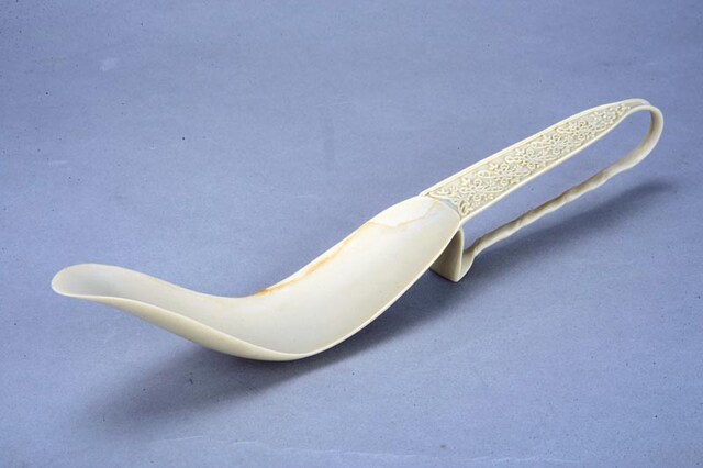 「テルマエ・ロマエ」6巻Amazon限定版に付属するストリジル型ストラップの原型。 (C)MARI YAMAZAKI 2013