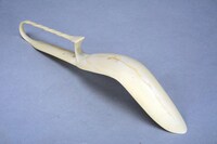 ストリジル型ストラップの原型。 (C)MARI YAMAZAKI 2013