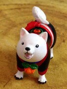 「鬼灯の冷徹」10巻限定版に付く、シロの根付の見本。※実際の根付の彩色とは異なります。