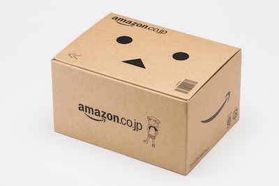 Amazon限定で販売されている「よつばと！」の12巻セット。