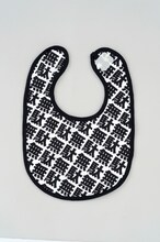 「ロンパース＆スタイ（DIO）」のスタイ。(C)荒木飛呂彦＆LUCKY LAND COMMUNICATIONS／集英社