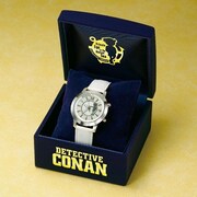 映画のロゴが入った特製記念ボックス入り (C)青山剛昌／小学館・読売テレビ・TMS 1996 (C)2013 青山剛昌／名探偵コナン製作委員会