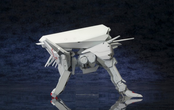 プラモデル「一七式衛人 白月改 継衛」(C)弐瓶勉／講談社