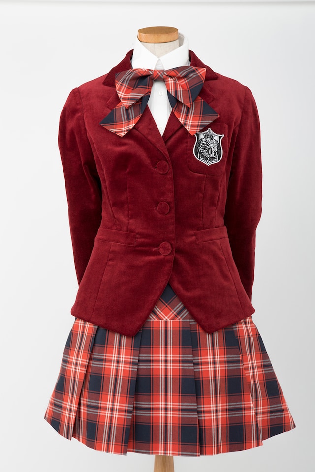 実際に制作された主人公・愛の制服。