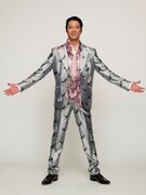 日浦匡也役を演じる堤真一。