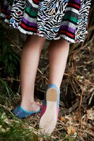 蛭子能収バレエシューズ「私はバカになりたい Je veux devenir un idiot」 （モデル：Kotao、写真：水谷伸之、衣装協力：Hypnotique）