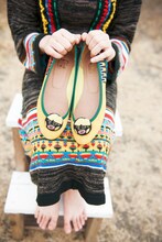 根本敬バレエシューズ「タケオ Takeo」 （モデル：Kotao、写真：水谷伸之、衣装協力：Hypnotique）