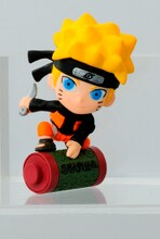 「J-WORLD STORE」で販売される施設オリジナルガシャポン商品。 (C)岸本斉史 スコット／集英社・テレビ東京・ぴえろ