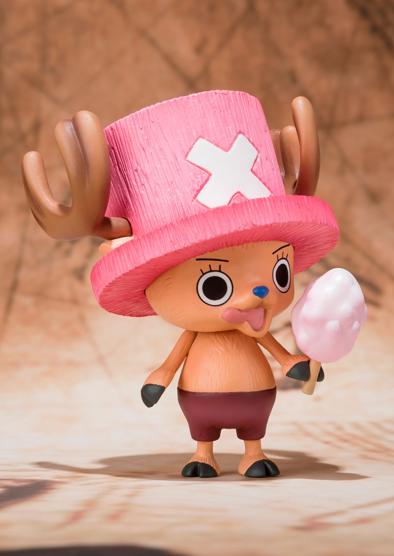 「J-WORLD STORE」で販売される施設オリジナルフィギュアーツ。 (C)尾田栄一郎／集英社・フジテレビ・東映アニメーション