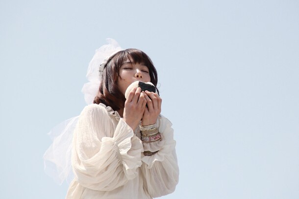 テレビドラマ「たべるダケ」のワンシーン。