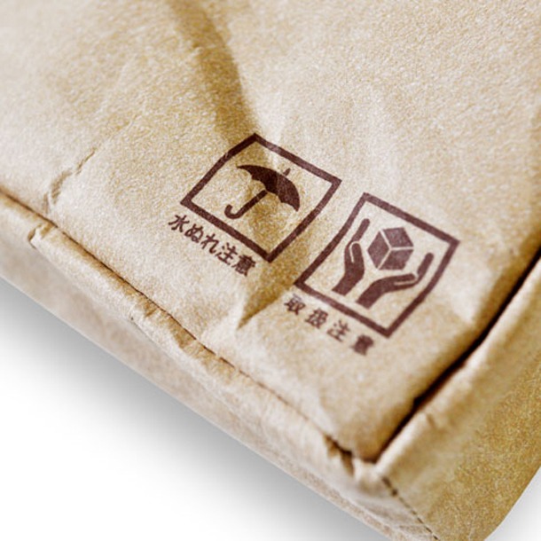 「ダンボーのトートバッグ」(C)KIYOHIKO AZUMA / YOTUBA SUTAZIO