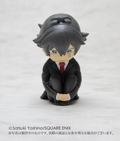 「ばらかもん」8巻特装版に付く「半田先生残念フィギュア2～箱入りVer.～」。（C)Satsuki Yoshino/SQUARE ENIX