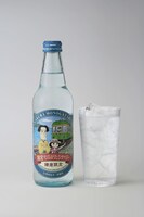 「鎌倉ものがたり」デザインの「鎌倉ものがたりサイダー」。