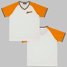 「黒子のバスケ Tシャツ 練習着 秀徳高校」。 (c)藤巻忠俊／集英社・黒子のバスケ製作委員会