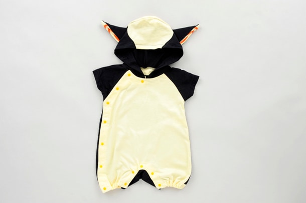 「ロンパース＆スタイ（イギー）」のロンパース。(c)荒木飛呂彦＆LUCKY LAND COMMUNICATIONS／集英社