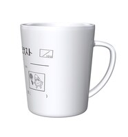 G賞「プラカップ＆コースター」は全3種で、各カップ1つとコースター2枚のセットになっている。画像はセット1のカップ。(c)あらゐけいいち・角川書店/東雲研究所