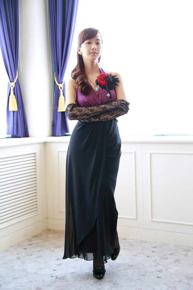 幻蜂汐璃の叔母、若槻華恵を演じる優香。(C)2014 枢やな／スクウェアエニックス (C)2014 映画「黒執事」製作委員会