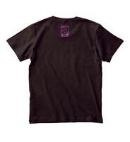 スタープラチナのTシャツ。(c)荒木飛呂彦＆LUCKY LAND COMMUNICATIONS／集英社