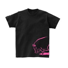 三宅乱丈による新作Tシャツ「ぷりぷり」のフロント。（ブラック）