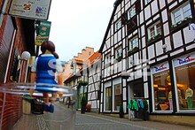 「コップのフチ子Magazineプラス」より。(c)タナカカツキ2013/KITAN CLUB