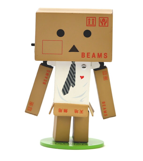 「リボルテックダンボー・ミニ BEAMS ver.」(C)KIYOHIKO AZUMA/YOTUBA SUTAZIO