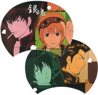 オンリーショップ限定グッズ「真選組柄・竹うちわ」。(c)空知英秋／集英社・テレビ東京・電通・サンライズ・アニプレックス (c)空知英秋／劇場版銀魂製作委員会