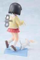 「トイズワークスコレクションよんてんご 日常 完全数量限定版」の東雲なの。(C)あらゐけいいち・角川書店／東雲研究所