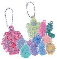 「リフレクターストラップ」全12種（「ONE PIECE」9種、「暗殺教室」3種(c)EIICHIRO ODA/SHUEISHA (c)YUSEI MATSUI/SHUEISHA