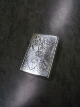 「アカギ」28巻の特装版に付くZIPPOのサンプル。