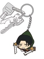 「リヴァイつままれキーホルダー」使用例。(c)諫山創・講談社／「進撃の巨人」製作委員会