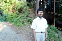 早矢仕慎司役の芹澤興人。