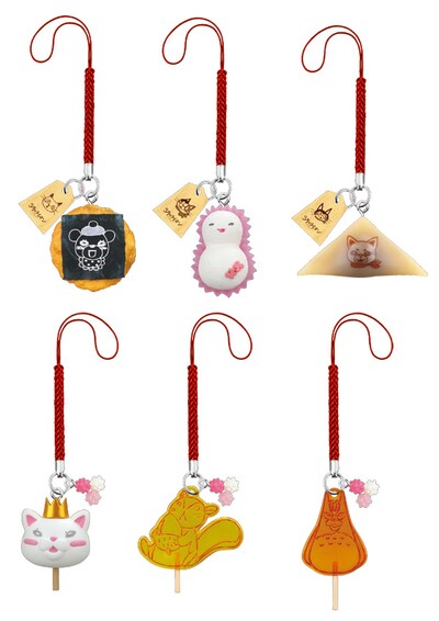 「3月のライオン 三日月堂和菓子ストラップ」。上段左から「ウミノグマせんべい」「ふくふくダルマ」「桂馬ニャー八つ橋」、下段左から「王様猫キャンディー」「リスポッケ先生べっこう飴」「ボドロべっこう飴」。（c）羽海野チカ/白泉社