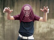 「進撃の巨人」60m級になりきって遊べるTシャツなど