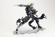 「ARTFX J ヴァッシュ・ザ・スタンピード‐The Gunman in Black‐」(c)内藤泰弘・少年画報社／トライガン製作委員会